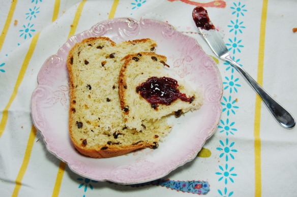 Rosemary Currant Bread I